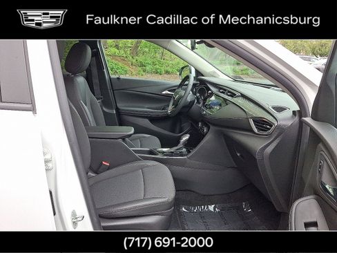 Used 2023 Buick Encore GX Preferred w/ Cold Weather Comfort Package AWD/4WD image 41