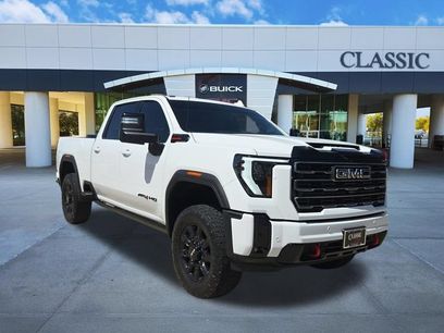 Used 2025 GMC Sierra 2500 AT4 w/ AT4 Premium Plus Package