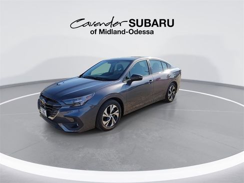 Used 2025 Subaru Legacy Premium image 3