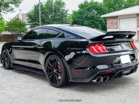 Used 2022 Ford Mustang Shelby GT500 w/ Technology Package RWD image 6