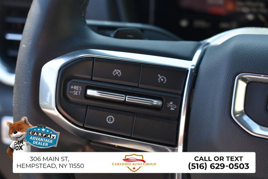 Used 2025 GMC Terrain Elevation AWD/4WD image 13