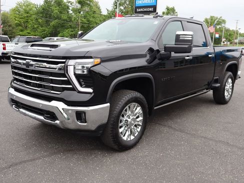Used 2024 Chevrolet Silverado 2500 LTZ w/ LTZ Convenience Package AWD/4WD image 27