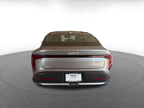 Used 2025 Kia K4 FWD image 11