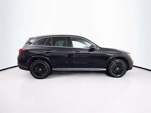 New 2026 Mercedes-Benz GLC 300 4MATIC image 8