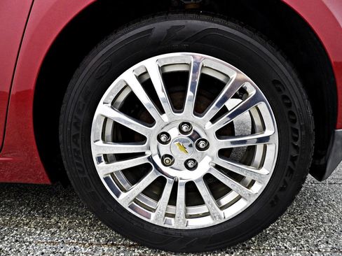 Used 2011 Chevrolet Cruze Eco image 18