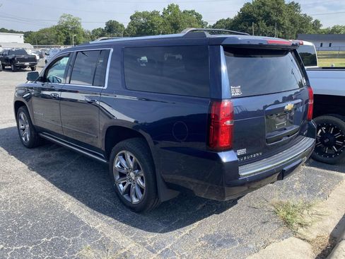 Used 2018 Chevrolet Suburban Premier AWD/4WD image 6