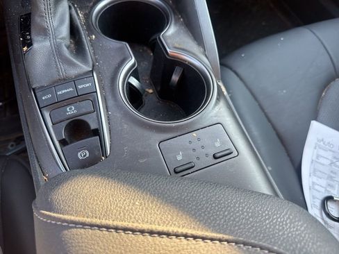 Used 2023 Toyota Camry XSE image 6