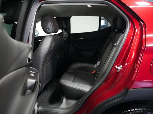Used 2024 Buick Encore GX Preferred w/ Comfort Package AWD/4WD image 32
