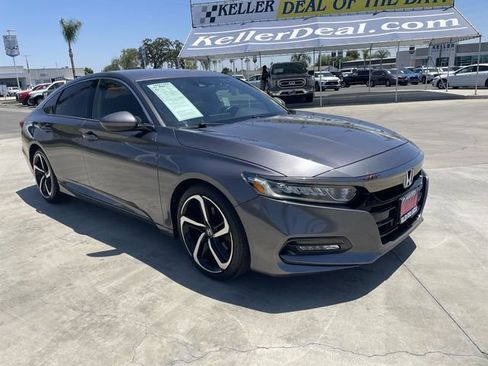Used 2019 Honda Accord Sport image 2