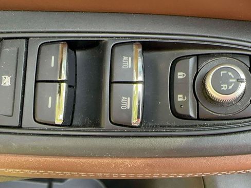 Used 2020 Subaru Forester Touring AWD/4WD image 14