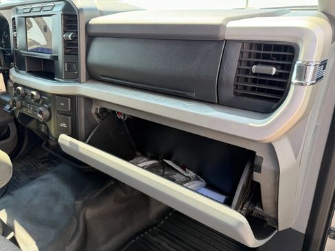 Used 2023 Ford F450 XLT AWD/4WD image 29