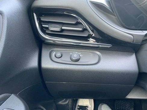 New 2026 Buick Envista Sport Touring w/ Convenience I Package image 18