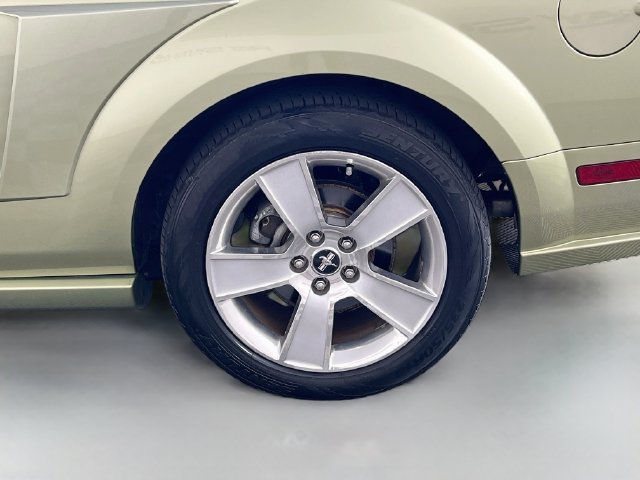 Used 2006 Ford Mustang GT Premium RWD image 29