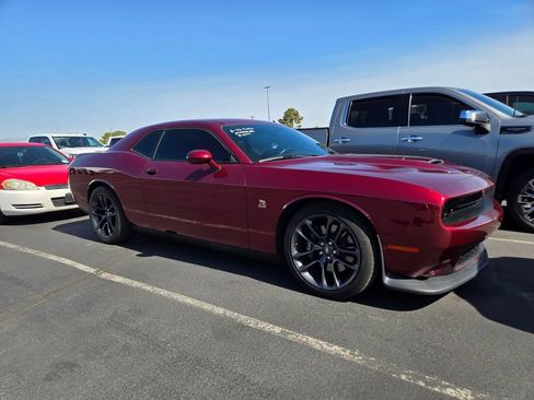 Used 2021 Dodge Challenger R/T Scat Pack RWD image 1