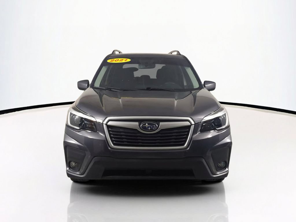 Used 2021 Subaru Forester Premium w/ Popular Package #1 AWD/4WD image 3
