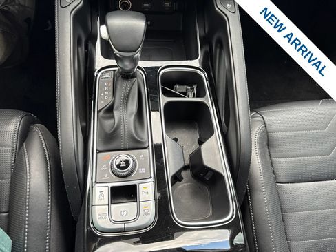 Used 2022 Kia Telluride SX w/ SX Prestige Package AWD/4WD image 32