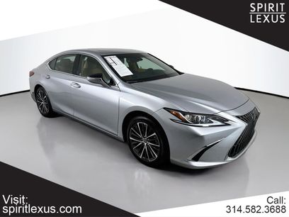 Used 2025 Lexus ES 350 w/ Premium Package