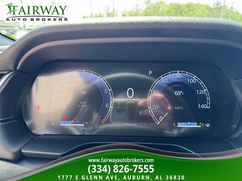 Used 2025 Jeep Grand Cherokee Altitude image 22