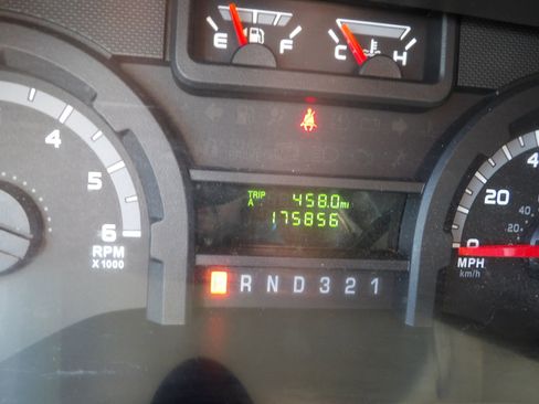 Used 2014 Ford E-350 and Econoline 350 Super Duty RWD image 19