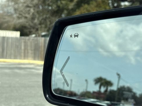 Used 2020 GMC Yukon SLT w/ Open Road Package image 20