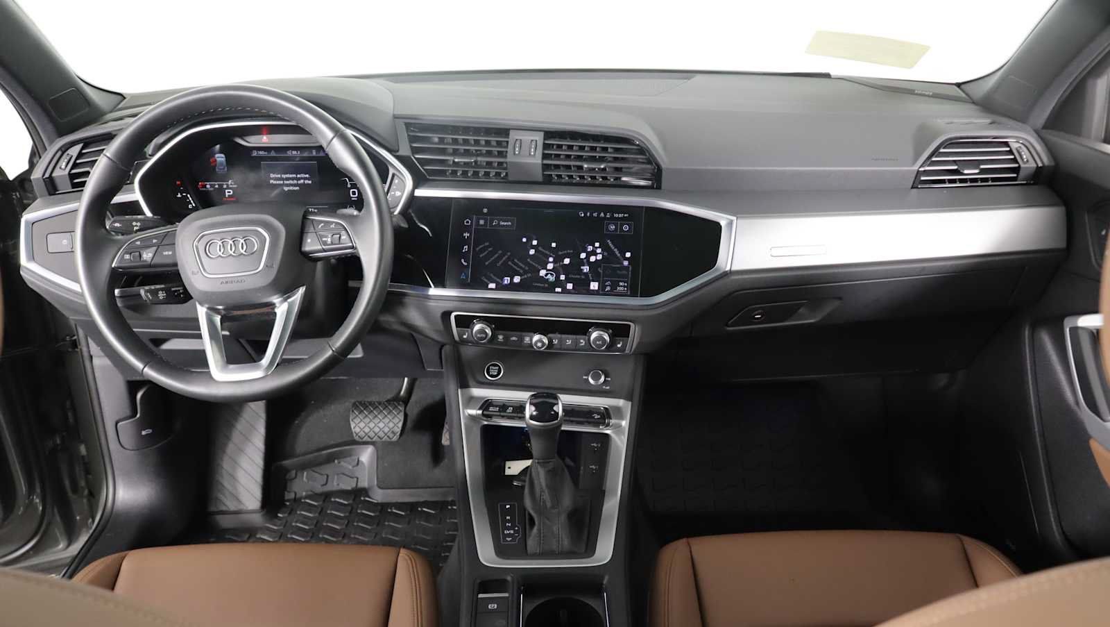 Used 2024 Audi Q3 2.0T Premium Plus AWD/4WD image 16