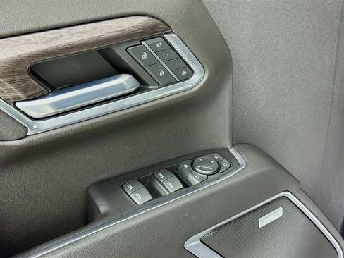 Used 2022 Chevrolet Silverado 1500 LTZ w/ LTZ Premium Package image 20