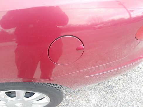 Used 2006 Buick LaCrosse CX image 26