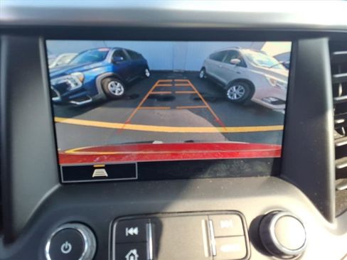 Used 2023 GMC Acadia SLT image 10