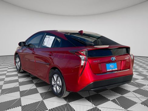 Used 2017 Toyota Prius Four w/ Protection Package image 9