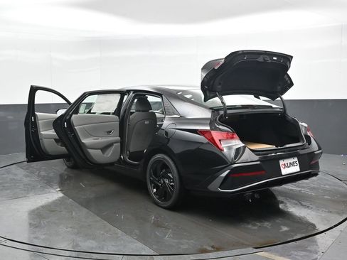 New 2026 Hyundai Elantra SEL Sport image 53