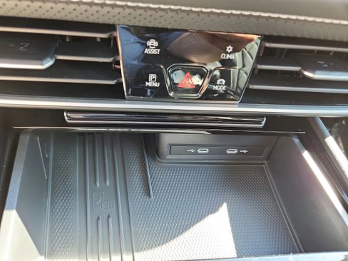 New 2026 Volkswagen Atlas SEL Premium R-Line image 24