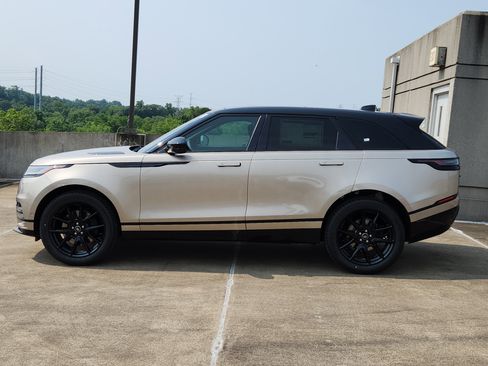 New 2026 Land Rover Range Rover Velar Dynamic SE image 6