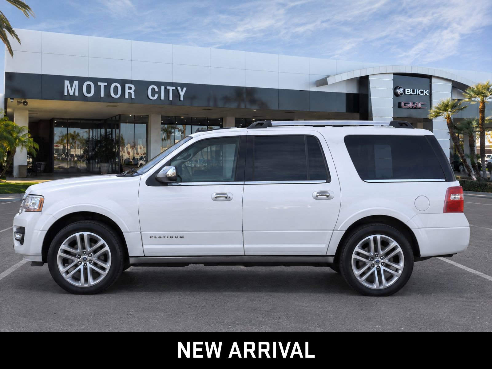 Used 2017 Ford Expedition EL Platinum AWD/4WD image 6