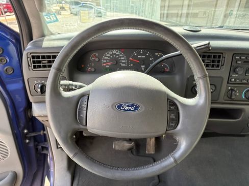 Used 2003 Ford F350 Lariat image 16