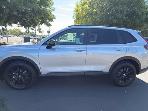 Used 2026 Honda CR-V Sport image 7