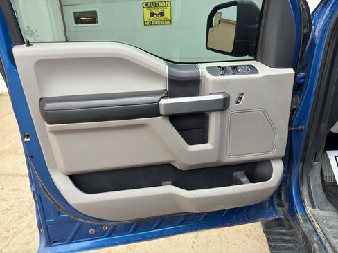 Used 2017 Ford F150 XLT w/ Equipment Group 301A Mid AWD/4WD image 9