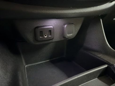 Used 2023 Chevrolet Traverse LS AWD/4WD image 69