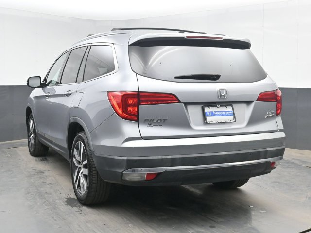 Used 2018 Honda Pilot Elite image 7