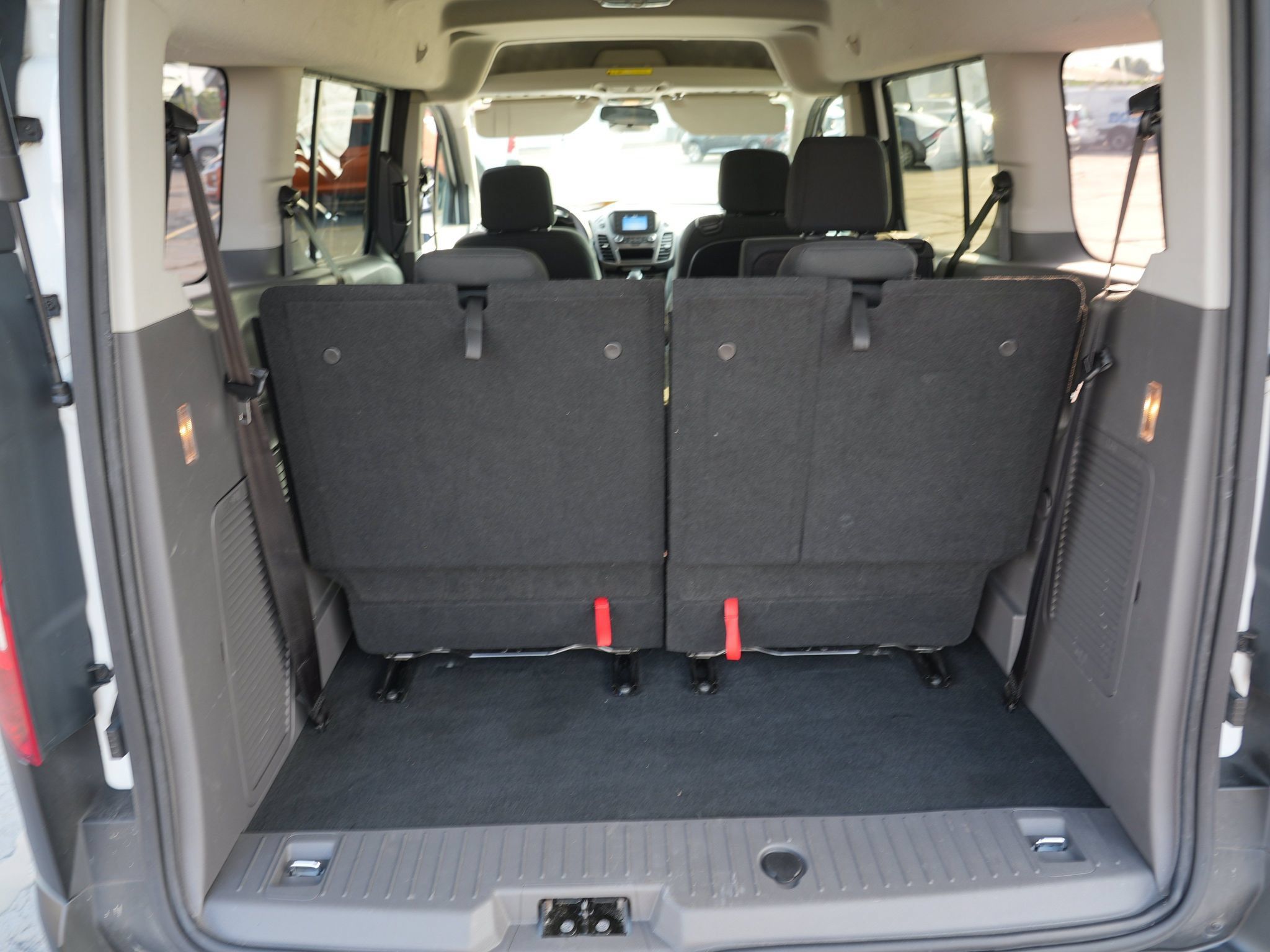 Used 2019 Ford Transit Connect XL FWD image 28