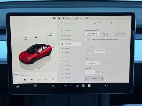 Used 2022 Tesla Model 3 image 25