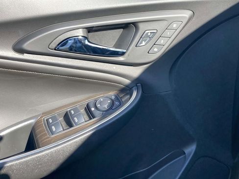 Used 2025 Chevrolet Malibu LT w/ Redline Edition image 15