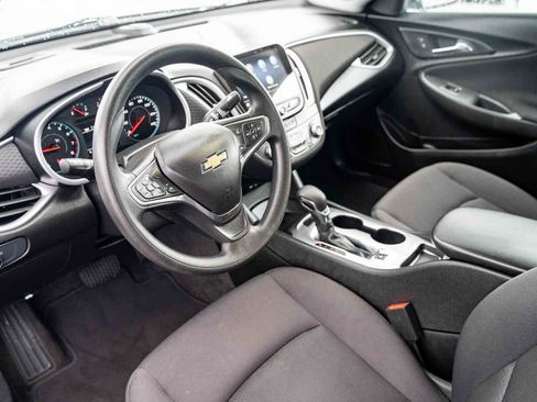 Used 2024 Chevrolet Malibu LS FWD image 10