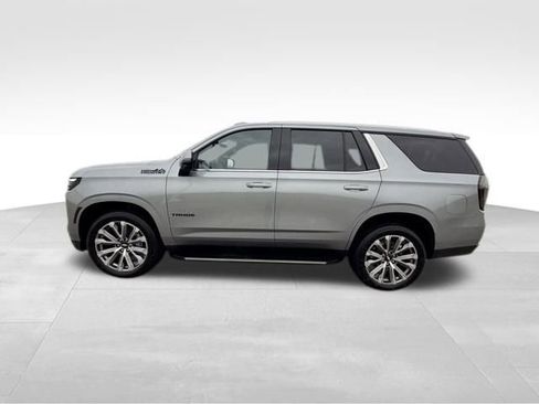 Used 2025 Chevrolet Tahoe High Country w/ Sun And Tow Package image 3