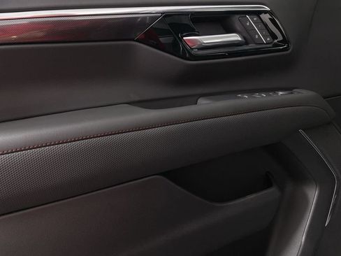 New 2026 Chevrolet Suburban RST w/ Comfort Package image 24