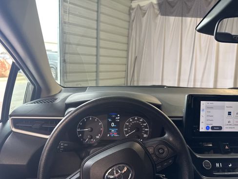 Used 2024 Toyota Corolla LE image 22