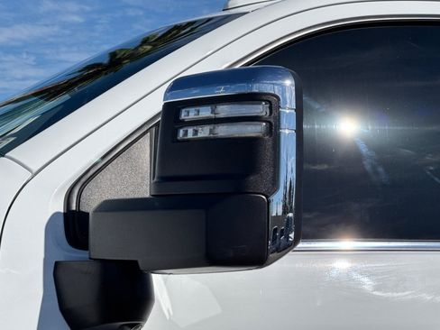 Used 2025 Chevrolet Silverado 2500 LTZ w/ LTZ Premium Package image 49