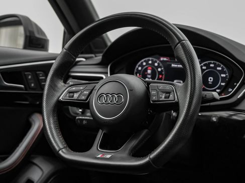 Used 2018 Audi A4 2.0T Premium Plus w/ Premium Plus Package AWD/4WD image 17