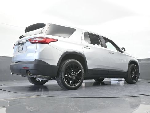 Used 2020 Chevrolet Traverse LS FWD image 56
