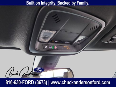 Used 2023 Chevrolet Traverse LS image 19