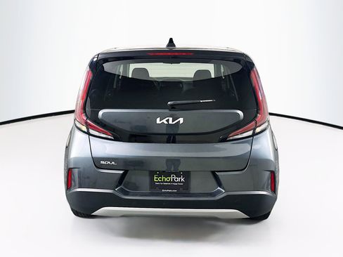 Used 2025 Kia Soul LX w/ LX Technology Package FWD image 7